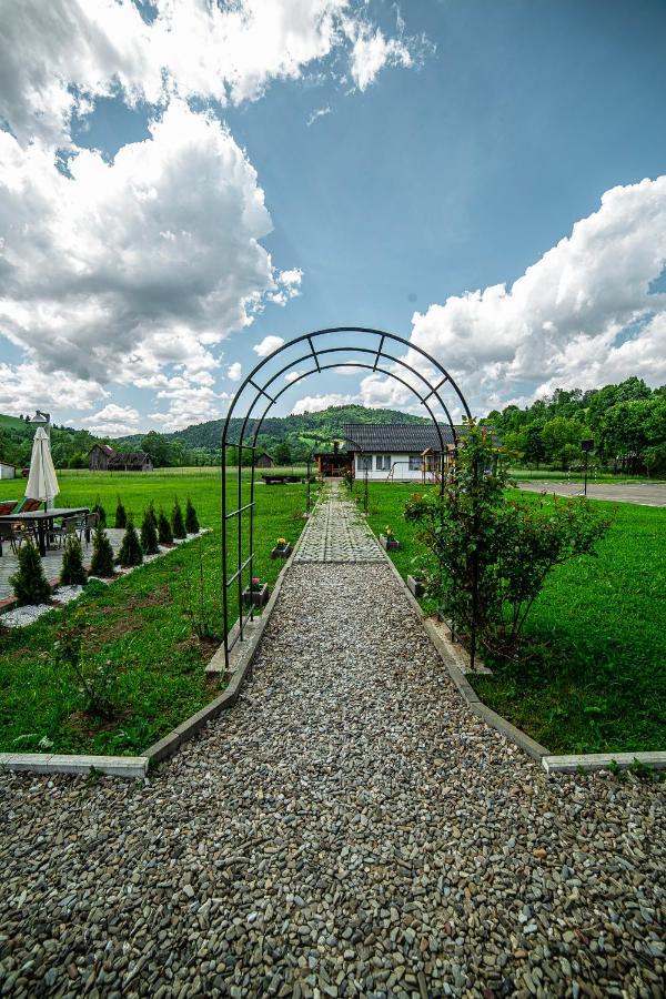 Pensiunea Arc Bucovina Vama  Exterior photo